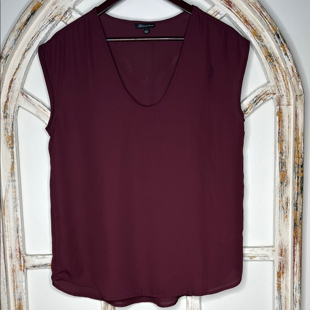 Shinestar Burgundy Sleeveless Blouse